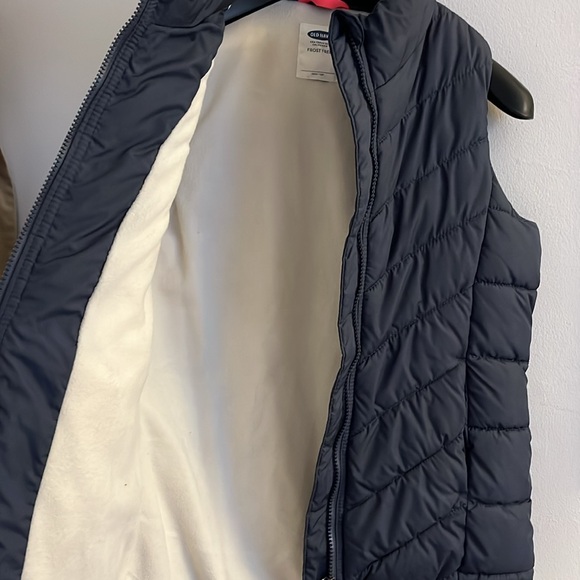 Sleeveless jacket - Picture 3 of 4